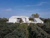 thumbnail of picture no. 32 of Goleyjan Villa project, designed by Mohammad Reza Kohzadi