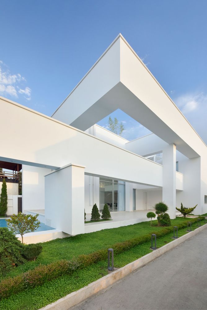 picture no. 16 of Moshref Villa project, designed by Mohammad Reza Kohzadi