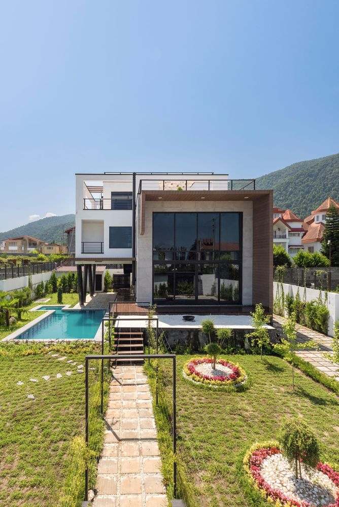 picture no. 12 of Tooska Villa project, designed by Mohammad Reza Kohzadi